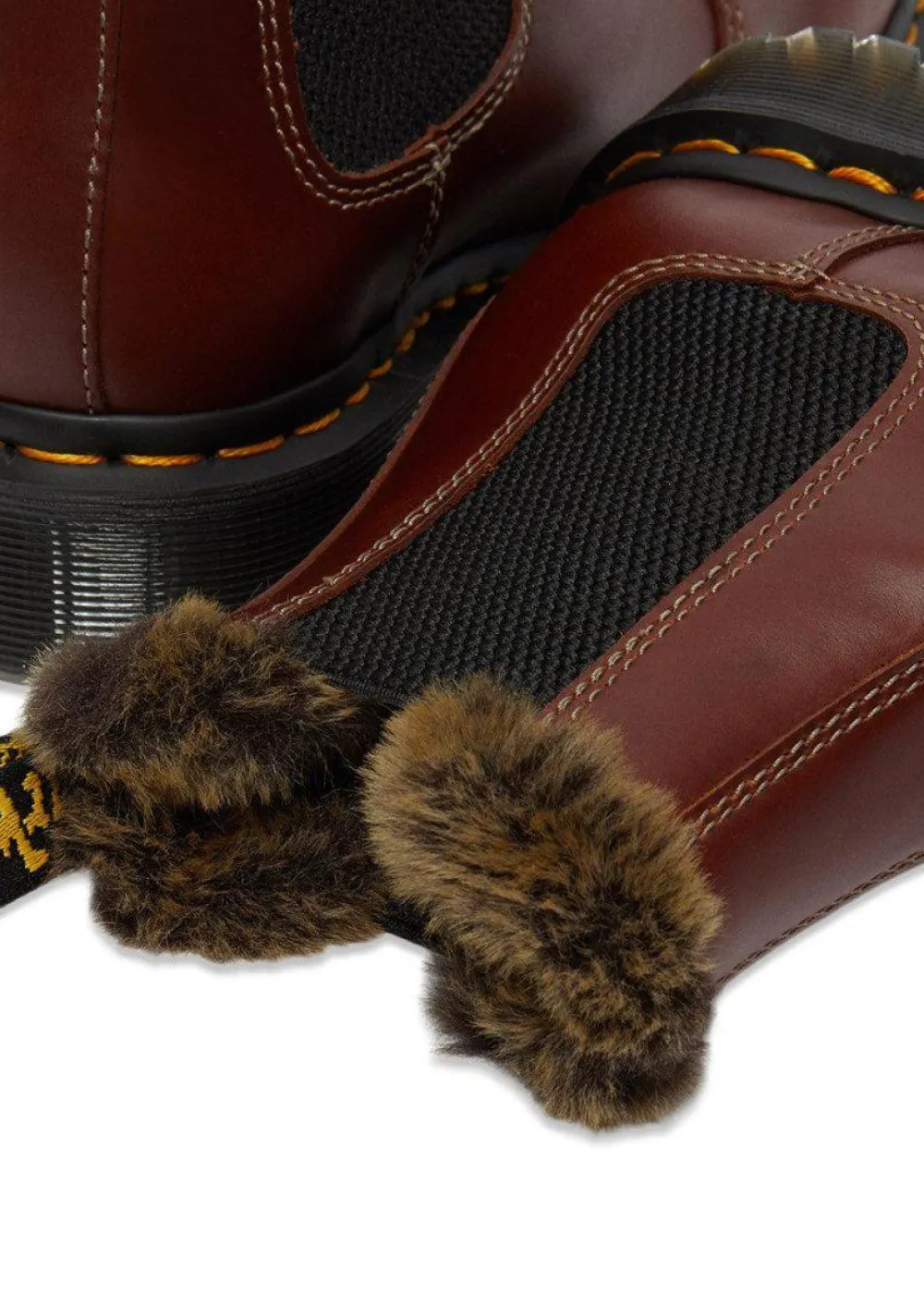 2976 Leonore Abruzzo Wp>Dr. Martens Outlet