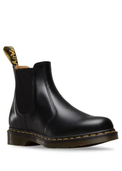 2976 Ys Smooth>Dr. Martens Online