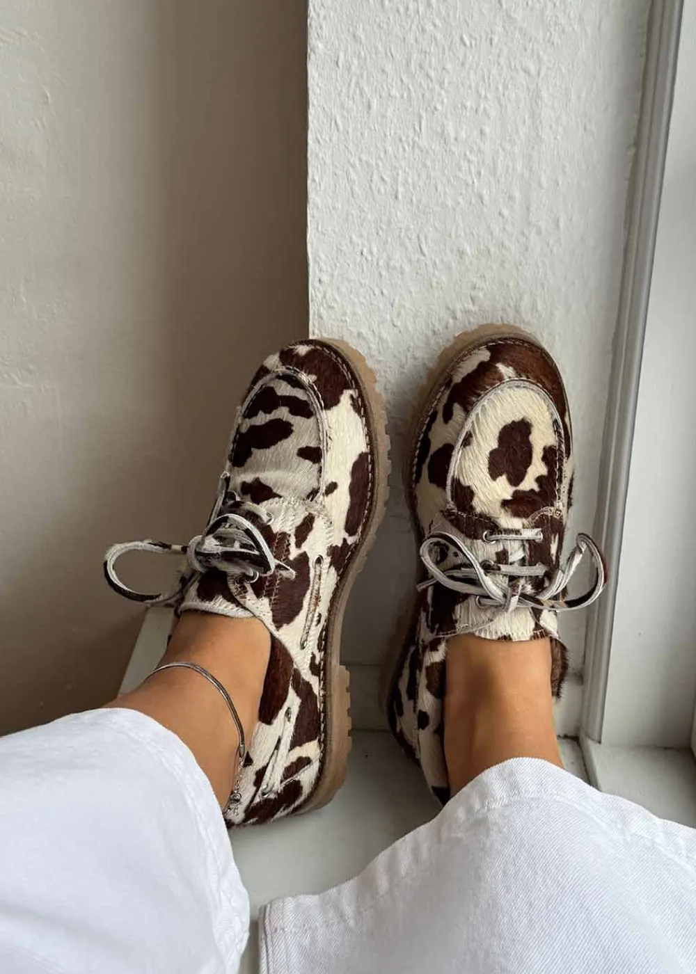 Alvina Pony>Pavement New