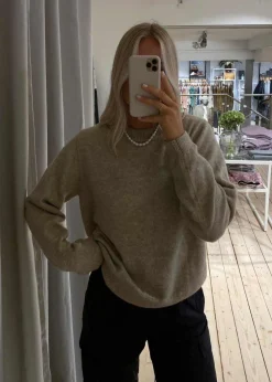 AnnaMD O-neck><noscript><img width=