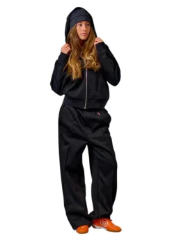 GS Logo Sweatpants></noscript>Globe Studios Online