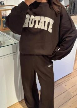 HEAVY STRAIGHT SWEATPANTS><noscript><img width=