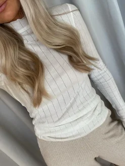 Issy t-neck>Modström Clearance