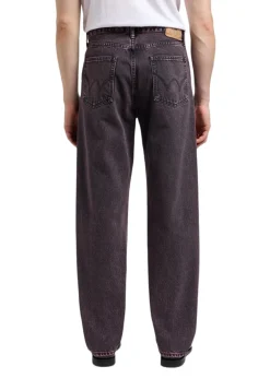 Loose Jeans><noscript><img width=