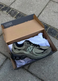 M2002ROL>New Balance Discount