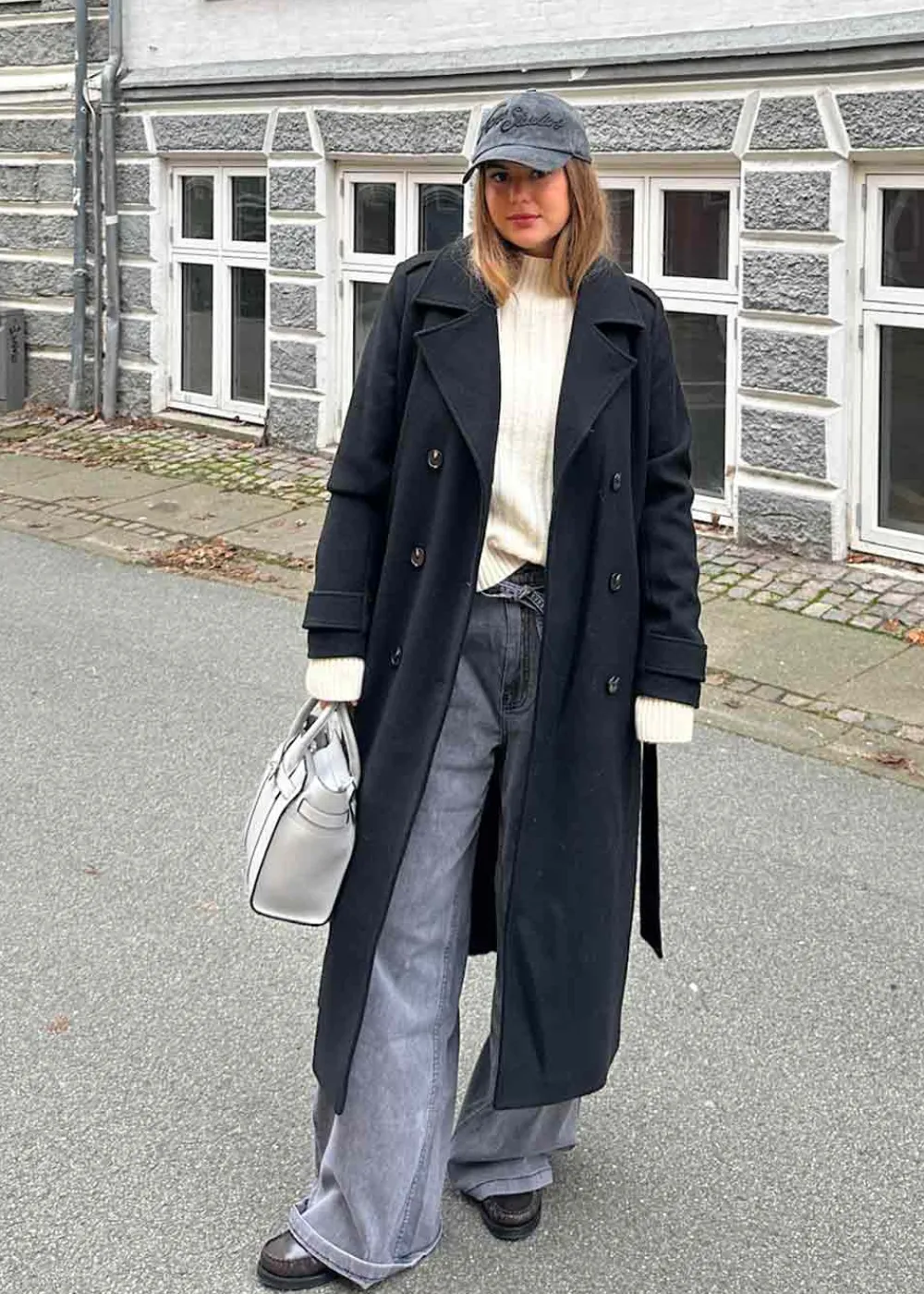 ShayMD coat>Modström Online