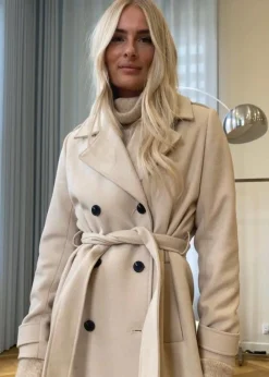 ShayMD coat><noscript><img width=