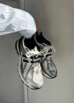 U1906RCE></noscript>New Balance Online