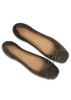 A8047><noscript><img width=