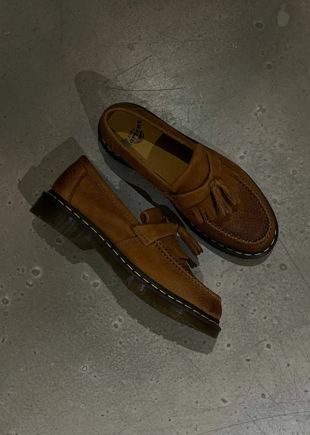 Adrian Ys Tumbled Nubuck>Dr. Martens Online