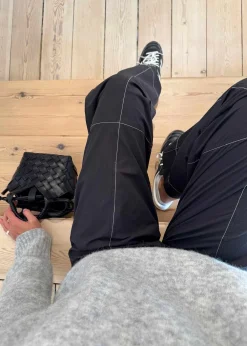 Elasticated Curve Pants></noscript>Ganni Online