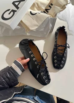 Eyelets Lace Up Ballerina Crinkle Oleatex>Ganni Outlet