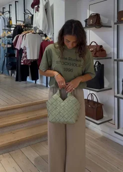 FN-UX-TSHI000013><noscript><img width=