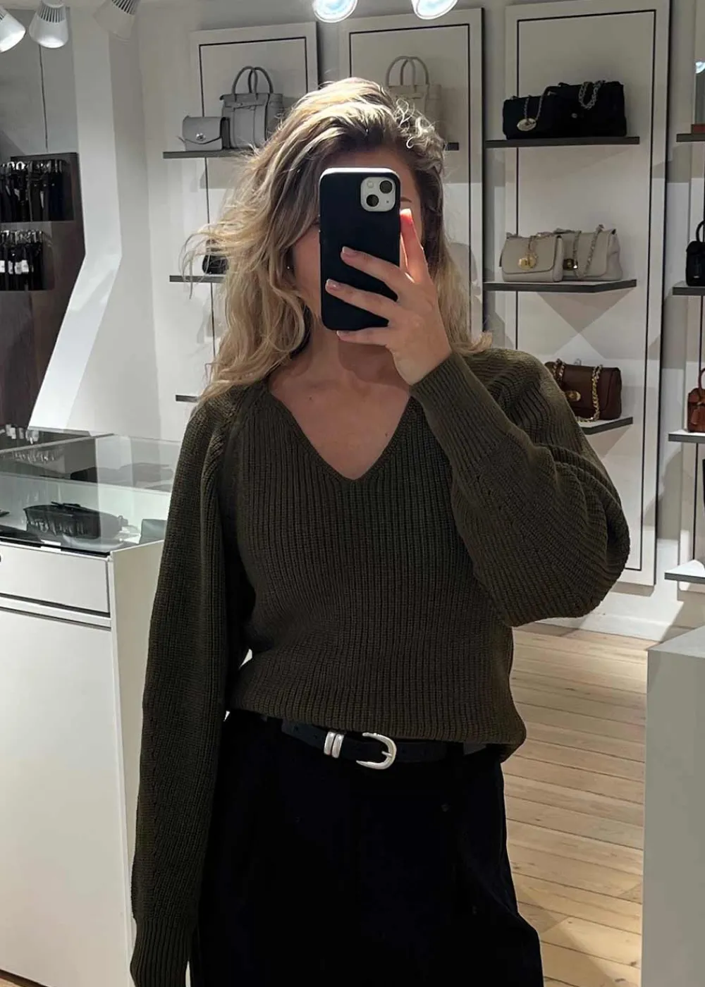 GalenMD short v-neck>Modström Hot