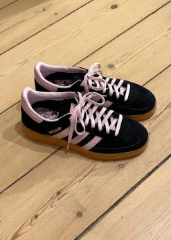 HANDBALL SPEZIAL></noscript>Adidas Originals