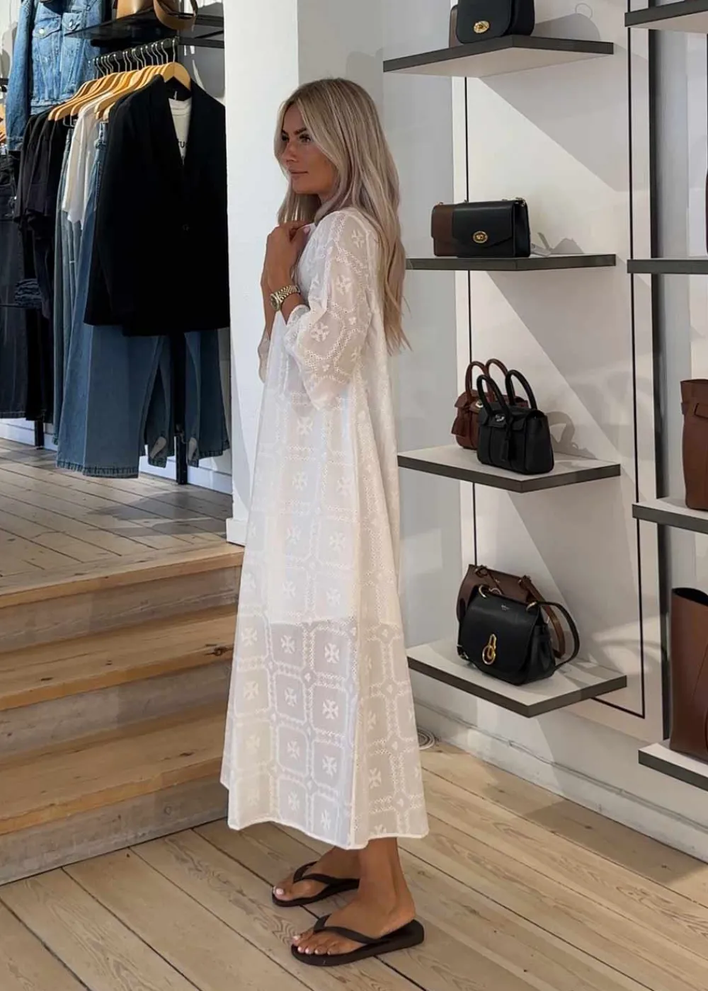 HollynMD dress>Modström Hot