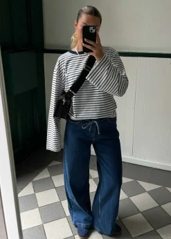 IsoldeMD solid pants><noscript><img width=