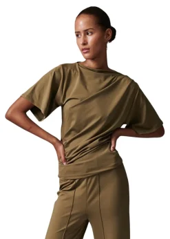 Jonathan><noscript><img width=