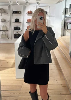 JosefineMD tank flare dress><noscript><img width=