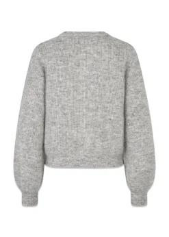 LenniMD cardigan><noscript><img width=