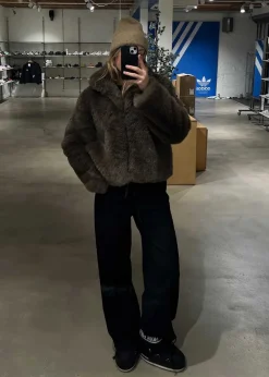 LouisaMD jacket></noscript>Modström Best