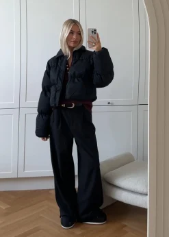 MB ICON LOW NYLON></noscript>Moon Boot New