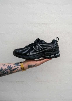 M1906RCH><noscript><img width=