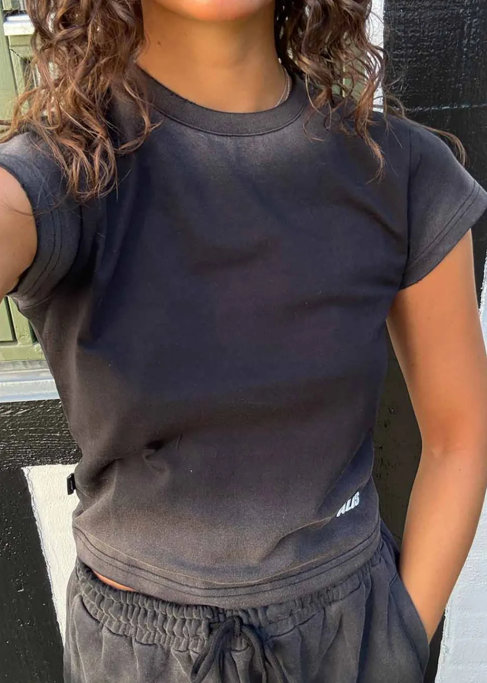 OLIIEY BABY TEE W/ LOGO>ALIS New