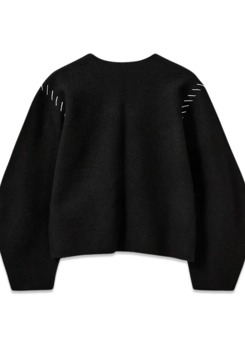 Oslo Sweater>The Garment