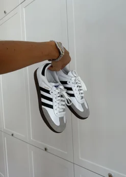 Samba OG></noscript>Adidas Originals Discount