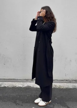 ShayMD coat><noscript><img width=