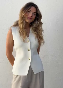 Sway Smooth Knit Waistcoat>Neo Noir Hot