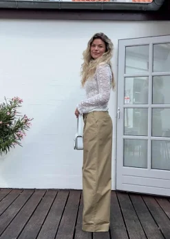 ToreMD pants><noscript><img width=