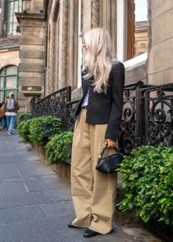 ToreMD pants><noscript><img width=