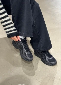 U740BO2><noscript><img width=