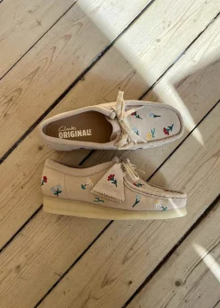 Wallabee. D><noscript><img width=